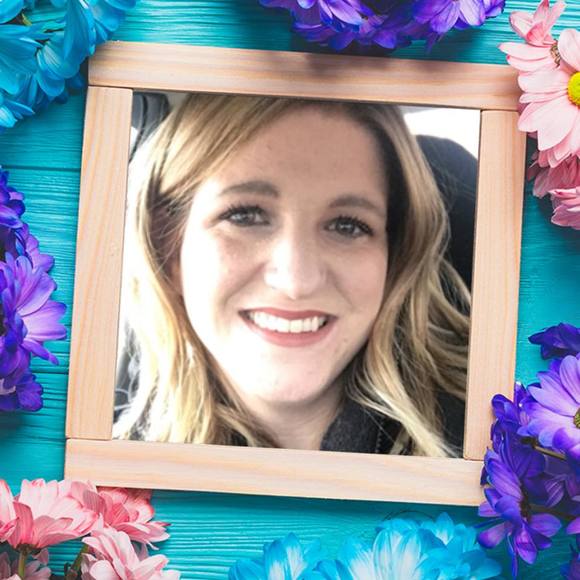 Meet your Posher, Katharine - Picture 1 of 1